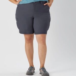 Duluth Trading Dry on the Fly 10”’Shorts. Plus Size. 18W. UPF 50 +